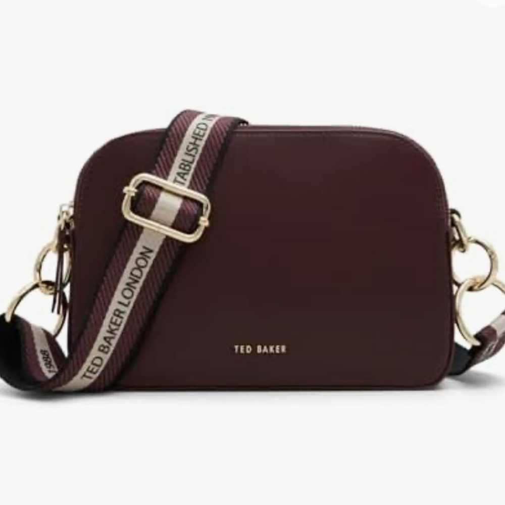 🔥❤️🔥Ted Baker
Darcelo Leather & Webbing Camera Bag